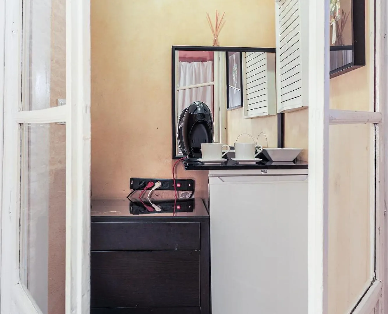 La Casa Del Arquitecto Restaurador Apartment Seville 0*,  Spain